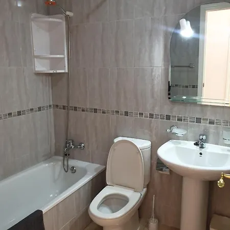 Brisas Del Mar Apartment *